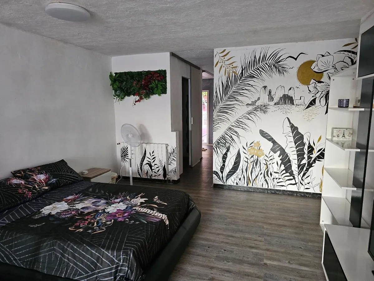 Estudio En Alquiler Begur 0*,  España