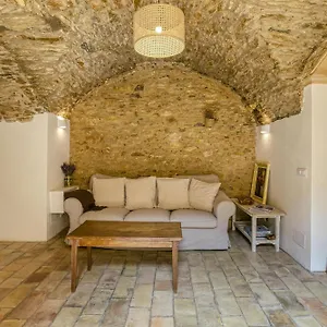 https://apartamento-en-el-centro-begur.topcostabravahotels.com
